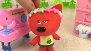 Лисичка ШЬЁТ ПЛАТЬЯ – Кеша ПРОДАЁТ! Мультики с игрушками для детей Ми-ми-мишки