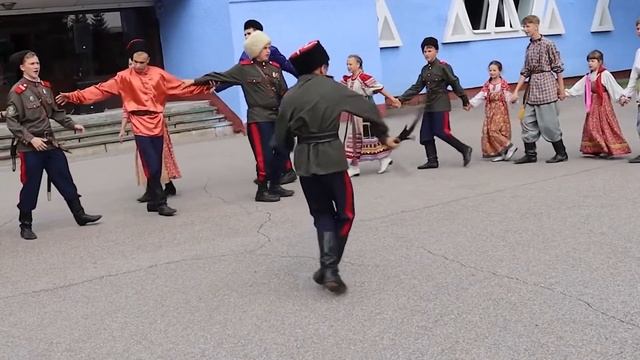 Фестиваль Хоровод традиций смотреть онлайн