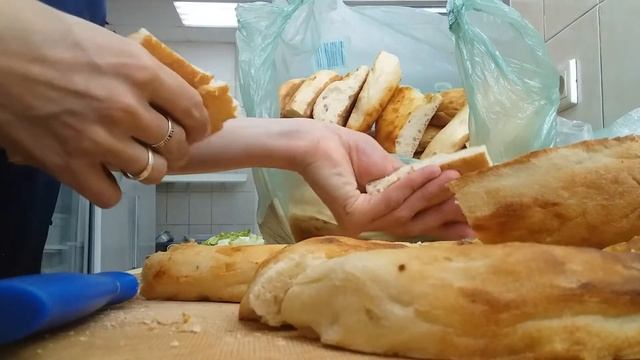 Свежая узбекская лепёшка. смотреть онлайн