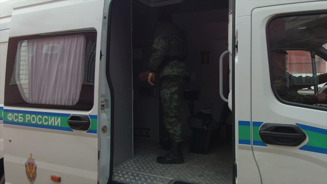 Сторонника украинского нацбатальона задержали в Крыму сотрудники ФСБ смотреть онлайн