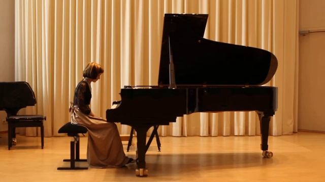 Метнер.Сказка b-moll; Рахманинов Музыкальный момент ми минор #4 op.16 смотреть онлайн