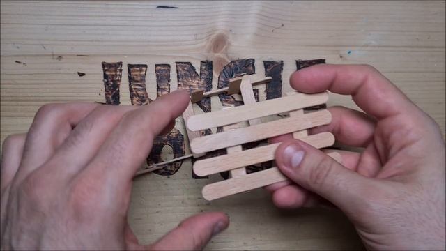 Schlitten Aus Eisstiel Selber Machen - Sledge With Ice Cream Sticks DIY Winter Craft [4K]