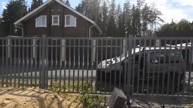 Забор и ворота распашные в стиле хай-тек смотреть онлайн