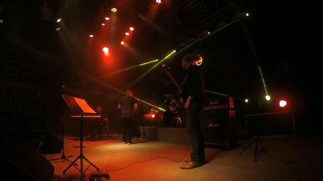 "Spectre" by Alex Han смотреть онлайн