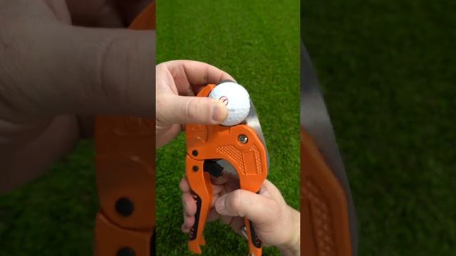 WHAT'S INSIDE A ZERO FRICTION SF TOUR SPIN GOLF BALL? #Shorts смотреть онлайн