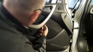 OPEI astra J  как снять обшивки передних дверей