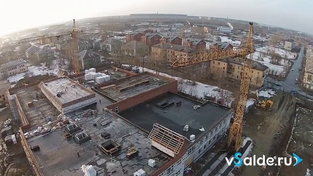 Аэросъёмка. Строительство школы № 1 в Верхней Салде, апрель 2016 смотреть онлайн