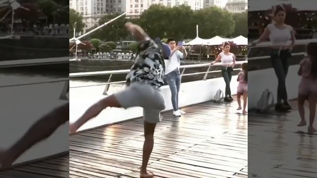 Inspiração mestre xuxo treino de movimentação e salto da capoeira смотреть онлайн