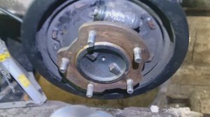 Меняем подшипник полуоси Suzuki Jimny
