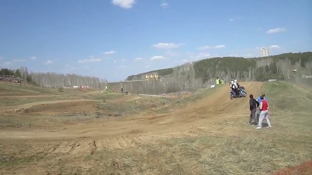Класс 750 куб см (Мотоциклы с колясками) смотреть онлайн