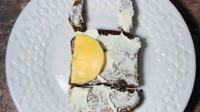 БУТЕРБРОД С ВЕТЧИНОЙ