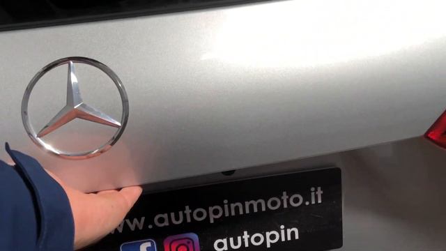 Mercedes Classe B 180D смотреть онлайн