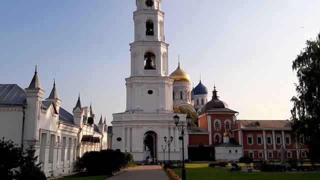 Колокольный звон монастыря смотреть онлайн