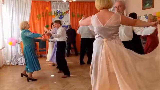 Фигурный вальс.Осенний бал 2017. Черкасский территориальный центр смотреть онлайн