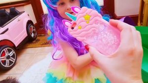 Эльвира и Райан Нашли Яйца Сюрпризы