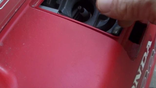 Honda 2000is Generator Maintenance - Spark Plug, Oil, Air Filter смотреть онлайн