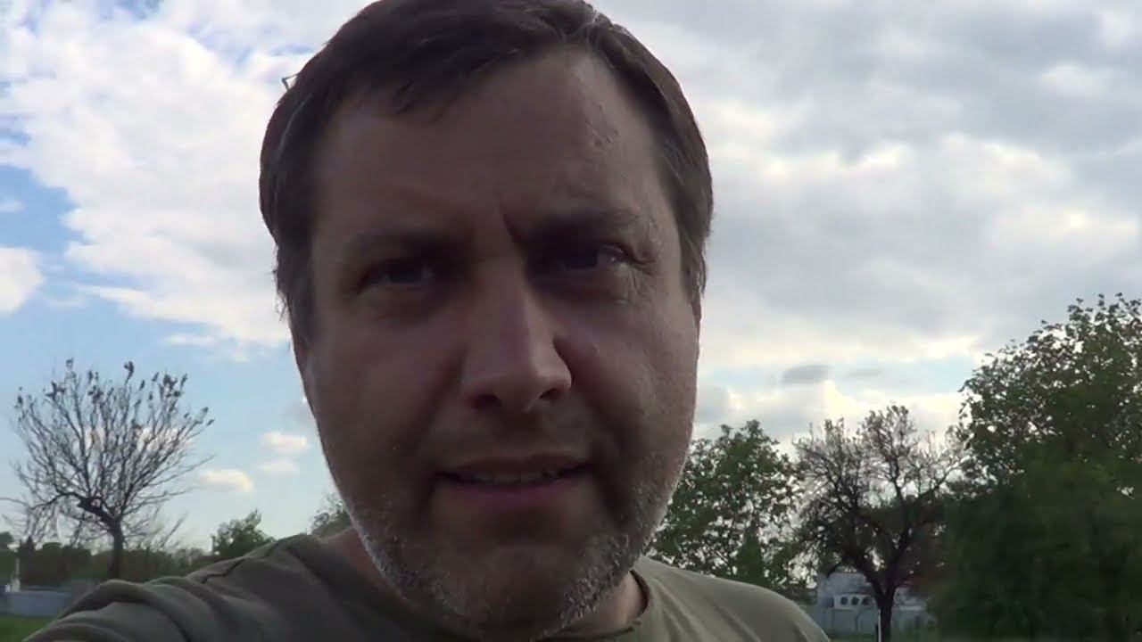 У НАС НОВАЯ МАМА / ШАПКА ИЗ ЁЖИКА / ЧЕБУРЕКИ С ЗЕЛЕНЬЮ смотреть онлайн