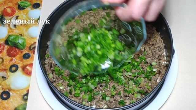 САЛАТ НЕЖНЫЙ. ОЧЕНЬ ВКУСНЫЙ Слоеный Салат на Праздничный Стол! Рецепт Салата на Новый Год 2022! смотреть онлайн