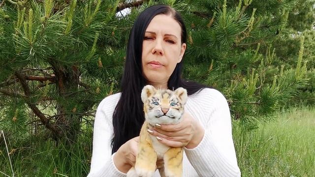 Реалистичная игрушка Тигренок смотреть онлайн