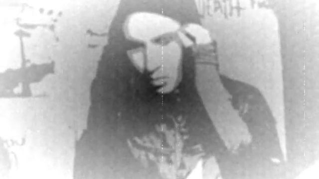 Marilyn Manson - Putting Holes In Happiness (Ginger Fish Mix) смотреть онлайн
