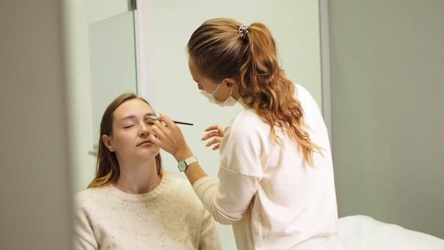 Наращивание ресниц + макияж / Lash&BrowBar смотреть онлайн