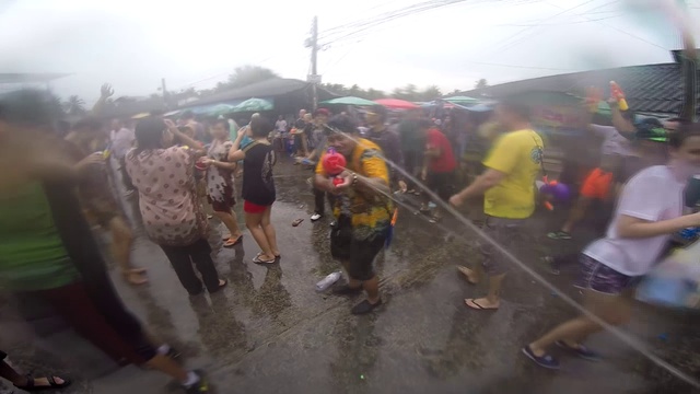 Тайский Новый год!  Очень   круто!  Много позитива!