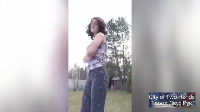 ИНОПЛАНЕТНЫЙ ОБЪЕКТ В ГОРОДЕ ДВУХ РУК ОТ ТОРГАША ПЫХТЯРЯ!!! | CITY OF TWO HANDS смотреть онлайн