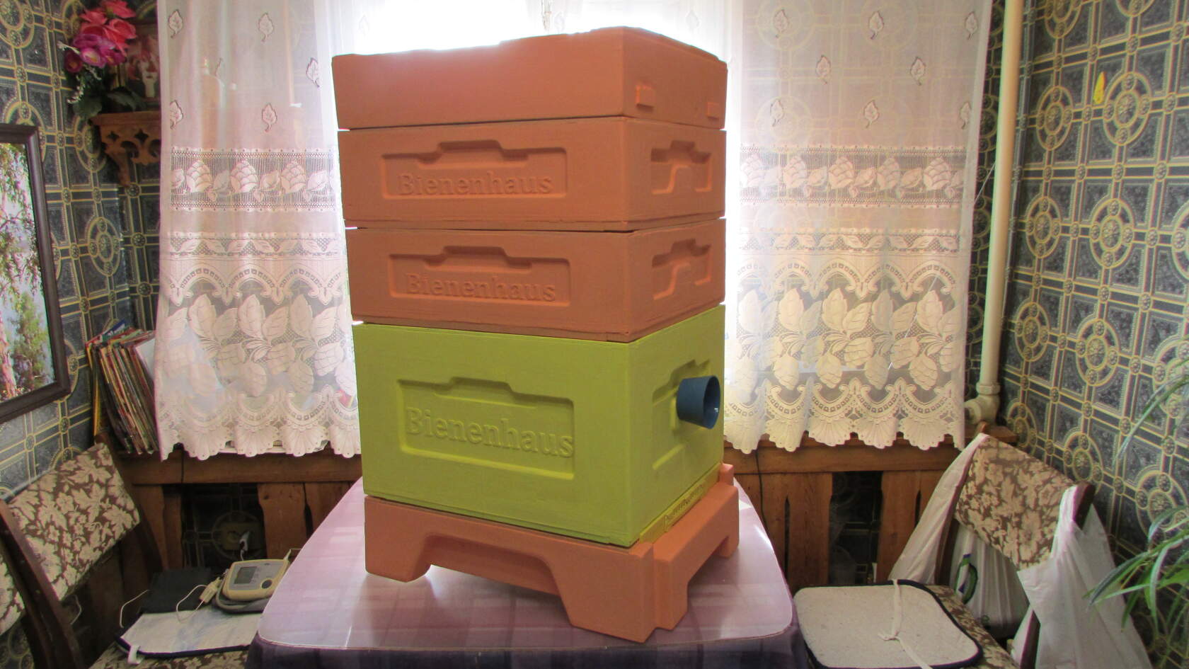 ульи разных производителей - почему я считаю улей BienenHaus лучшим вариантом улья для пчел