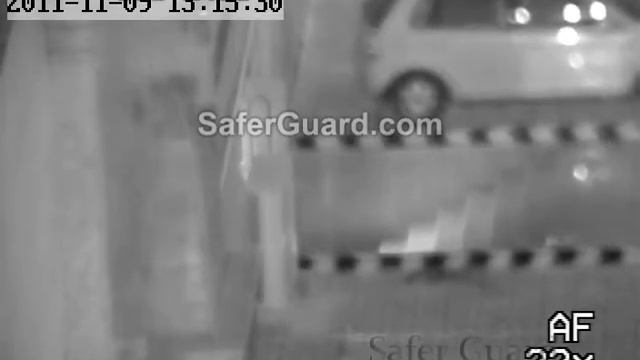 Night Time Video of High Speed 7'' HD SONY CCD 650TVL IP PTZ Camera 23X Zoom 140M IR Range смотреть онлайн