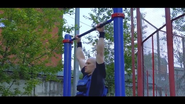 Все тонкости как набрать массу натурально - только турник и брусья смотреть онлайн