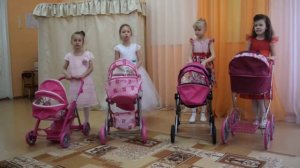 "Мамочки с колясками"