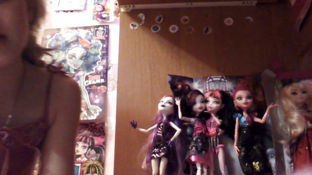 Монстер хай кукла Спектра Вондер Гейс смотреть онлайн