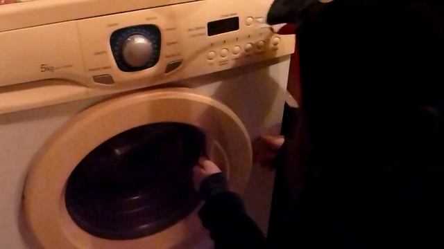 Заклинило дверцу стиральной машины смотреть онлайн