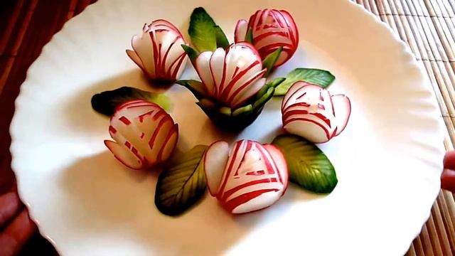 10 LIFE HACKS HOW TO CUT RADISH CUCUMBER BEAUTIFUL & RADISH FLOWER GARNISH - CUCUMBER DESIGN смотреть онлайн