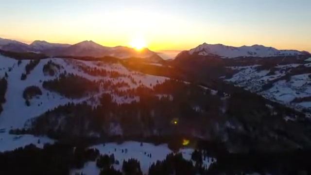 МУЗЫКА ДЛЯ ПРИЯТНЫХ СНОВ Relaxing Music 3 смотреть онлайн