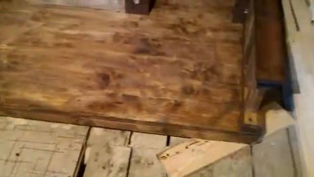 Резная будка для собаки
