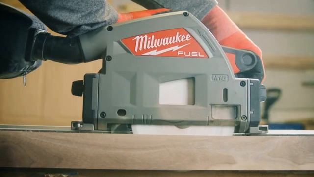 Milwaukee M18 FPS55 FUEL™ Plunge Saw