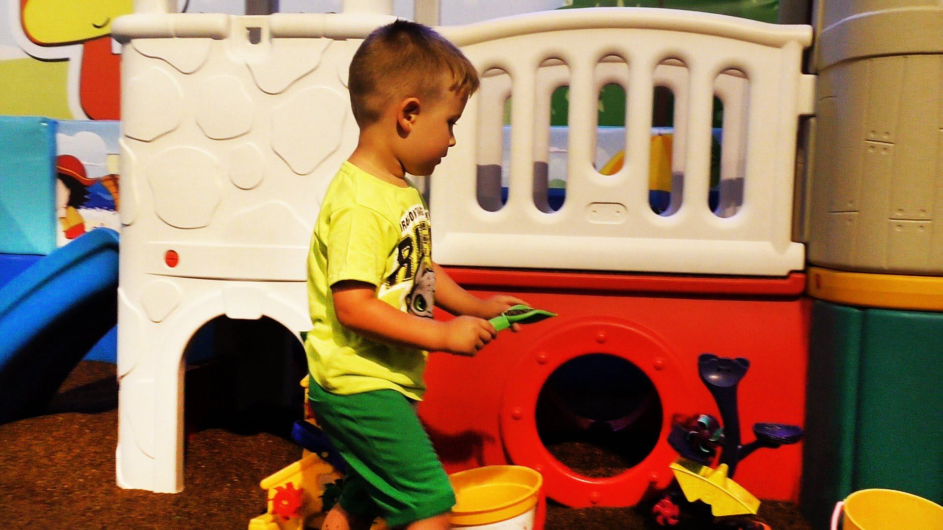 ★ СУПЕР! Детская игровая комната Развлечение для детей VLOG Kids Indoor Playground Fun Play Place смотреть онлайн