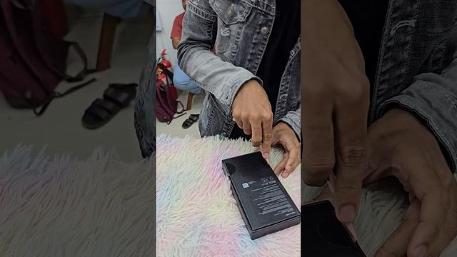Samsung S23plus unboxing video #samsung #galaxy #S23 #unboxing смотреть онлайн