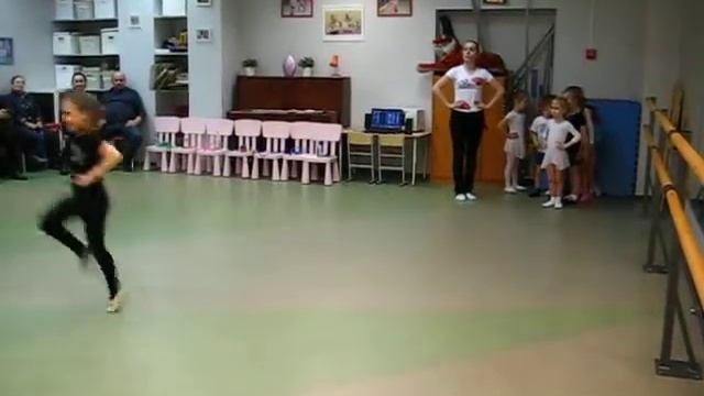 Танцевальный кружок в Санкт-Петербурге смотреть онлайн