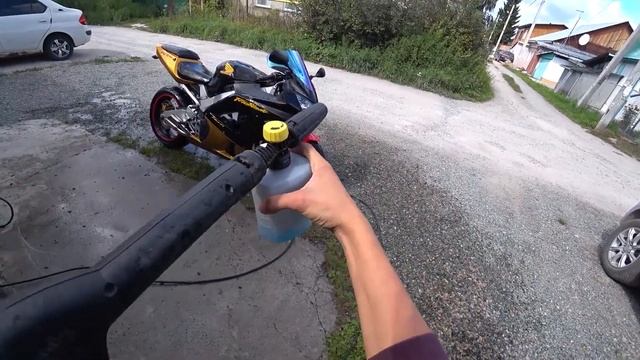 ВПЕРВЫЕ НА СПОРТБАЙКЕ! CBR Honda 929RR. Помыл мотоцикл смотреть онлайн