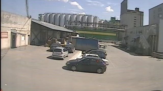 Видео с примером съемки аналоговой камерой 700 Твл смотреть онлайн