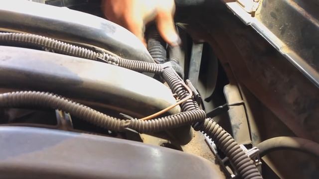 ВЕНТИЛЯТОР ВКЛЮЧАЕТСЯ НА ХОЛОДНУЮ СРАЗУ ПРИ ЗАПУСКЕ ДАЖЕ НА ХОЛОДНОМ ДВИГАТЕЛЕ. ПОКАЖЕМ ВСЕ ПРИЧИНЫ смотреть онлайн