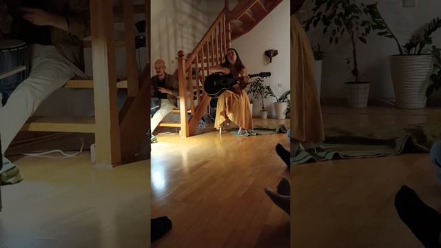 1.Песня О Сочи, 2.Буди её смотреть онлайн