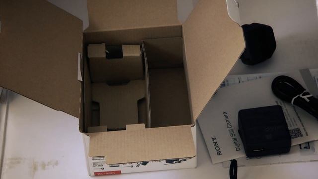 Sony HX- 90V Unboxing & First Impressions (day 1) смотреть онлайн