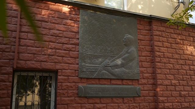 Чайковский, Аполлон и их музы. Прогулка по "классическим" местам Москвы смотреть онлайн