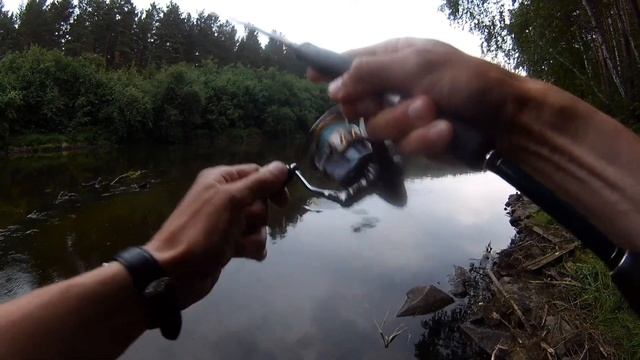 Щука клюнула в грозу, а язи - утром. РЫБАЛКА С НОЧЁВКОЙ на берегу Исети между Ключами и Двуреченско смотреть онлайн