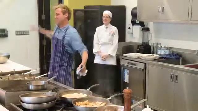 Guest Chef "Top Chef" Brian Malarkey смотреть онлайн