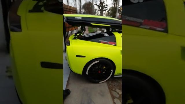 Wrap corvette flúor yellow con mi amigo rudy смотреть онлайн