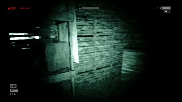 Outlast: Whistleblower - Vocational Block: "Wise Men" Note, Escape Man & Woman in Attic Sequence PS смотреть онлайн